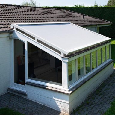 Store toile pour véranda